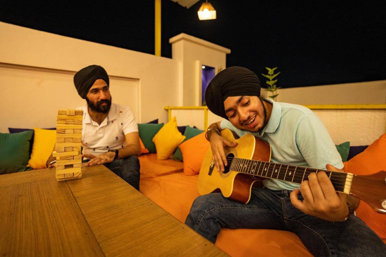 Gostops Amritsar, Chatiwind Gate Ngoại thất bức ảnh