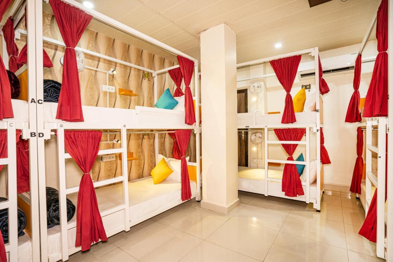 Gostops Amritsar, Chatiwind Gate Ngoại thất bức ảnh